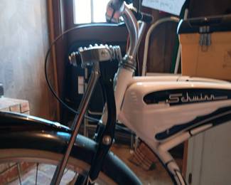 #125	Schwinn Deluxe 7 Phantom Cruiser Bicycle	 $650.00 
