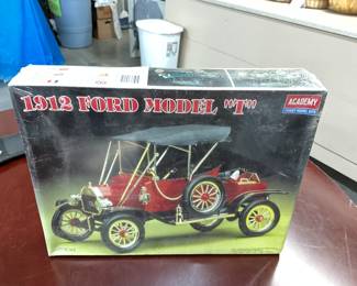 Model Kit for 1912 Ford Model T