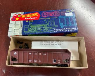 2603 Roundhouse - HO Gauge Miniature Train Car 