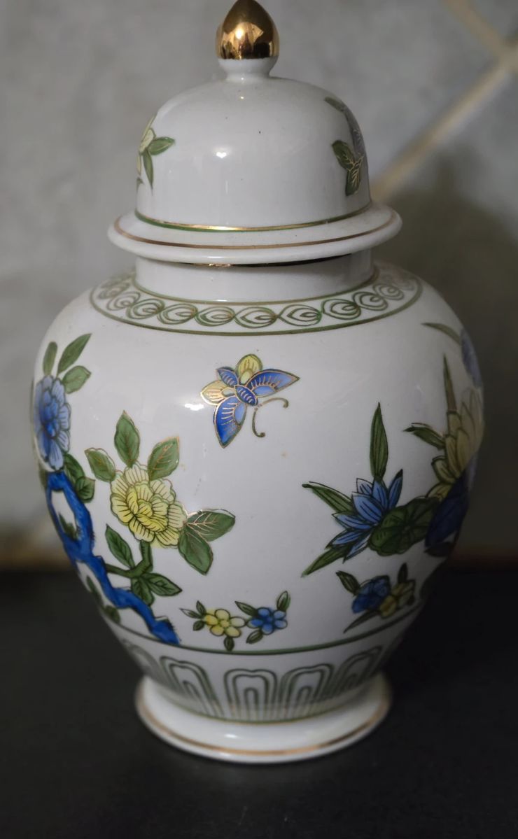 Ginger Jar 