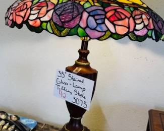 Tiffany Style Lamp 