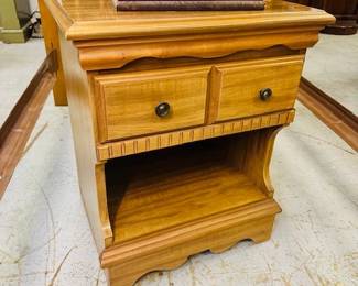 Nightstand 