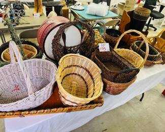 Baskets 