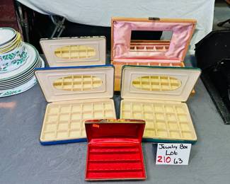 Jewelry box lot 