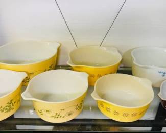 Pyrex Dishes 
