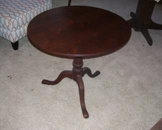 Antique Wood Round Table with Flip Top