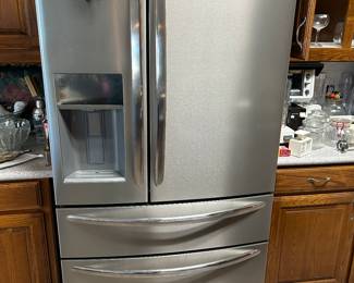Frigidaire Stainless Steel Refrigerator 2020