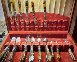 Vintage Vietri Aladdin tortoiseshell flatware