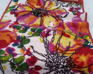 Rugshop Modern Bright Flowers Non Slip Runner Rug, 2ft X 7ft