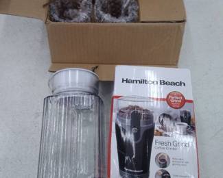 Miscellaneous Kitchen Lot