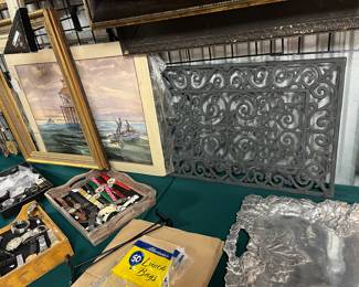 More Decorative Items