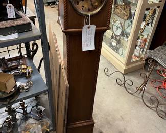 Vintage English Granddaughter Clock $165