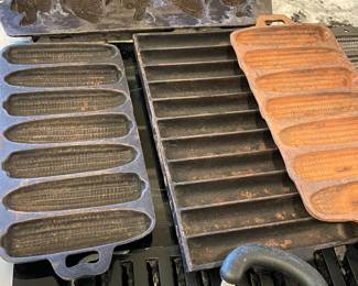 Cast iron corn stick pans