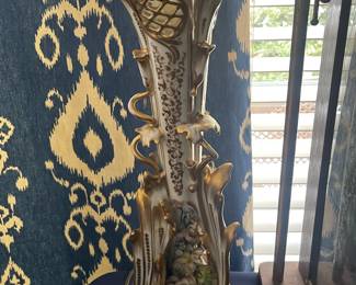 1 of 2 Old Paris lamps (1 needs repair)