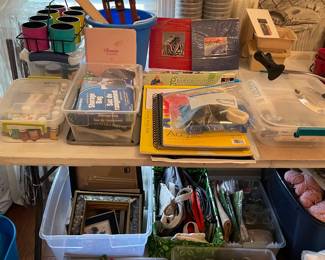 Arts & crafts supplies 
