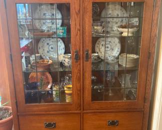 Large mission style storage and display 