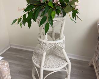 Wicker Plant Stand