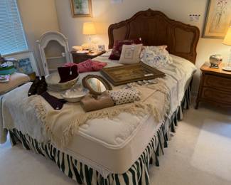 French Provincial Style Queen Size Bed, Simmons Beautyrest Queen Mattress