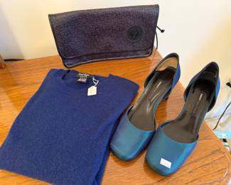 Women's shoes