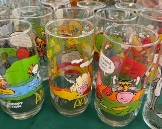 Peanuts cups