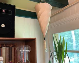 Hanging pendant