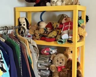 Vintage yellow shelf