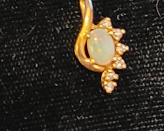14K and Opal pendant 