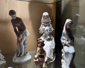 LLArdo retired 1994 embroidered