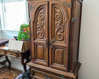 Armoire