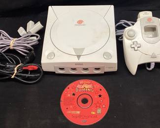 SEGA DREAMCAST GAMING CONSOLE, CONTROLLER, READY 2 RUMBLE GAME