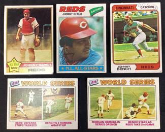 (5) JOHNNY BENCH 1976 TOPPS #300, 1977 TOPPS #70 1974 T.C.G. #10, 1977 TOPPS #411, 1977 TOPPS #412 BASEBALL CARDS