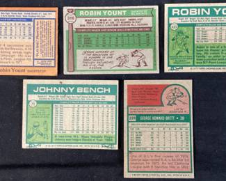  (5) TOPPS ROBIN YOUNT- 1978 #173, 1976 #316, 1977 #635, 1977 JOHNNY BENCH #70, 1975 GEORGE BRETT #228 BASEBALL CARDS