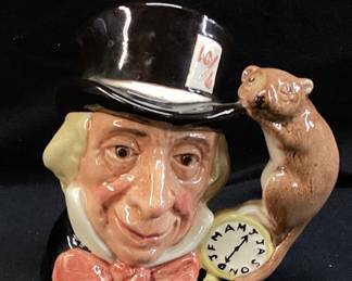 1970 ROYAL DOULTON MAD HATTER MUG, 4.75’’ H &