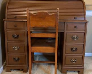 Vintage Rolltop Desk And Chair