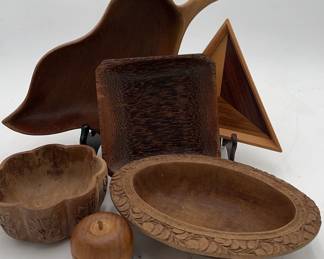 Wooden Collectibles: 6pcs