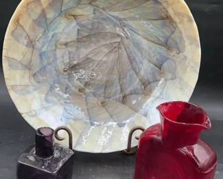 Decorative iridescent large plate with metal display 16x16
Ruby Red Blenko glass