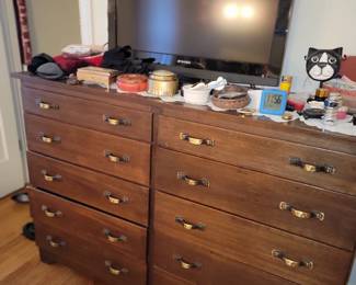 dresser, flat screen TV