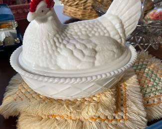 Westmoreland Milk Glass White Hen on a Nest Dish