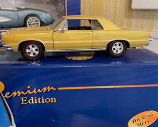 Welly 1965 Pontiac GTO 1:24 Die Cast Model