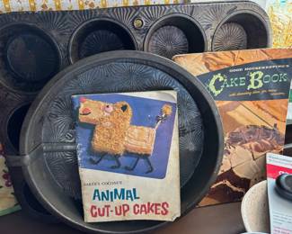 Ekco Ovenex Tin Starburst 12 Cupcake Pan, Ekco Ovenex Tin Cake Pan, 1959 Animal Cut up Cakes Bakers Coconut Booklet, 1958 Good Housekeeping Cook Book