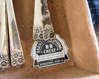 WM Rogers & Son Silver-plate Flatware Set