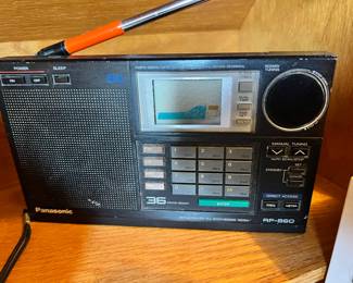 Panasonic Shortwave Radio Receiver – RFB60
