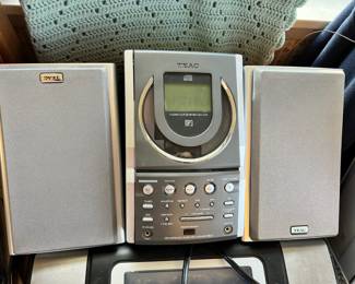 TEAC Micro Hi-Fi Stereo System – EX-M5