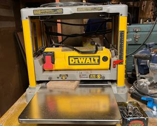 DeWalt 120V 12-1/2” Planer – DW734