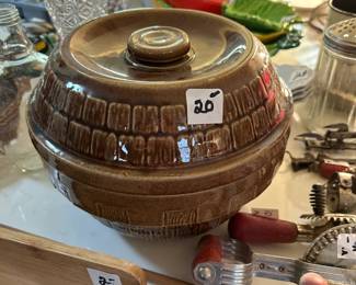 #124 Vintage brown ceramic bean pot $20.00