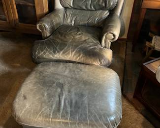 #85 Leathercraft Chair & ottoman - As is condition leather $65.00