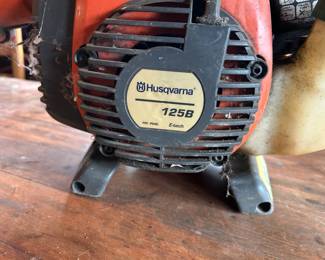 #195 Husqvarna 125b blower $25.00