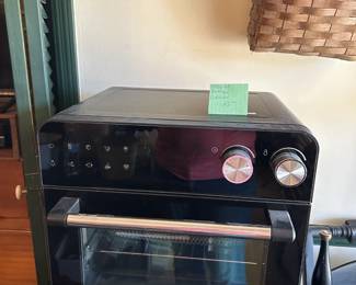 #11 Moosoo .81cu Air Fryer $25.00