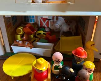 #102 Fisher Price Family Farm w/Silo and people, animals and fence $40.00