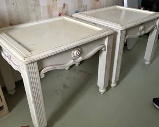 #170 Cream End Table - 25x22x22 $60.00
#171 Cream End Table - 25x22x22 $60.00